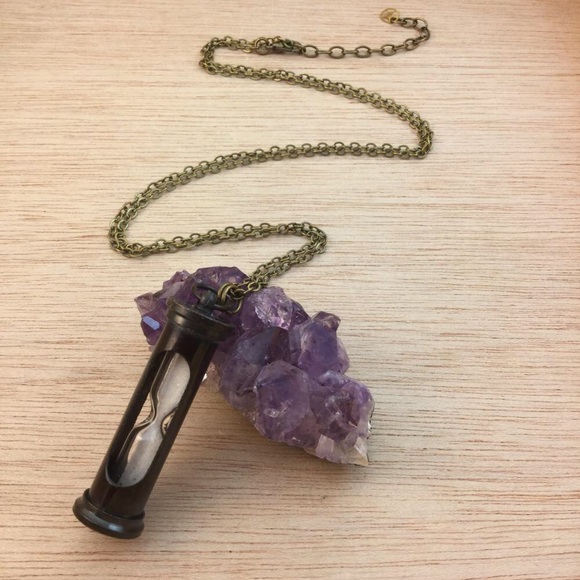 Hourglass Necklace Steampunk Jewelry - Picture 3 of 3